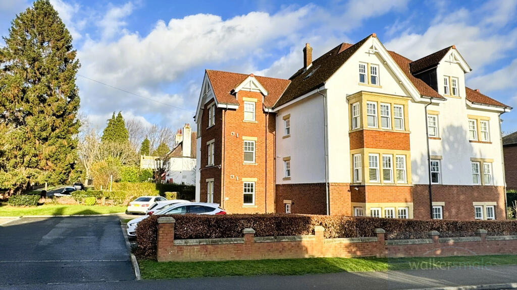 Castleton Court, Arncliffe Road, West Park, Leeds