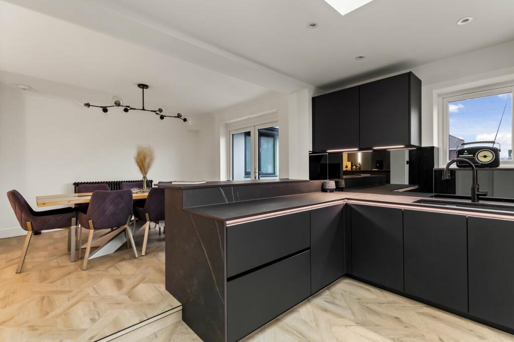 KITCHEN 3
