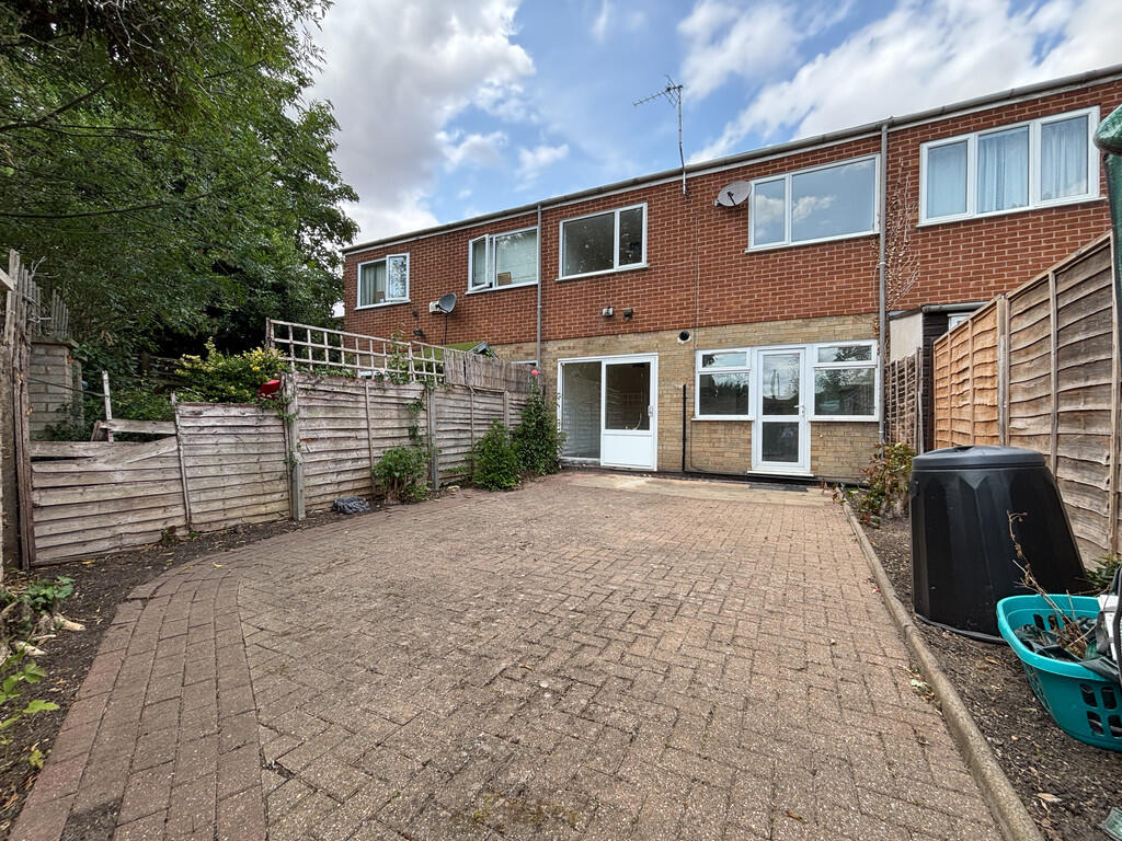 Rear Garden (1)