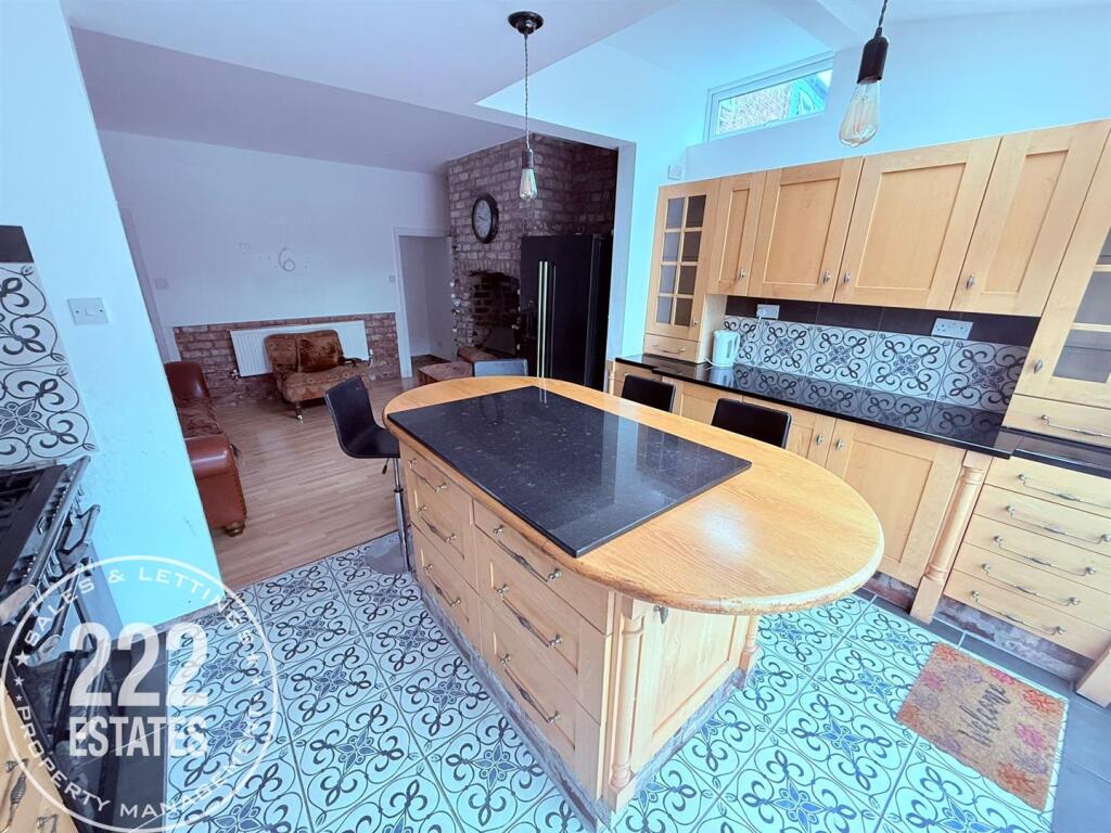 PHOTO-2025-08-19-14-24-22 (7).jpg