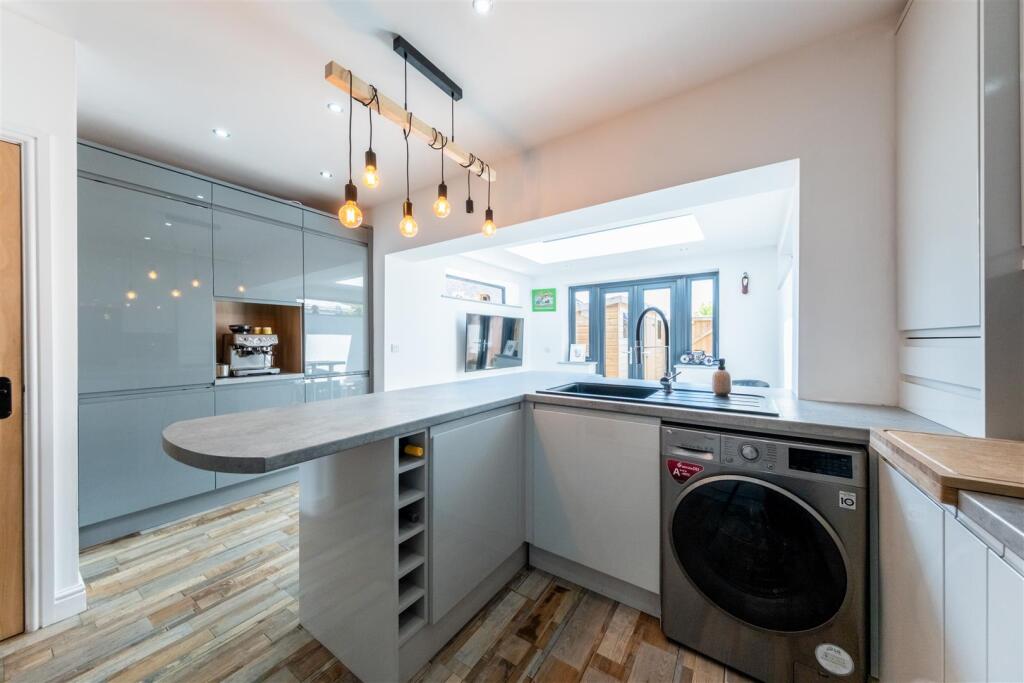 10 Plumbs Fold-003.jpg