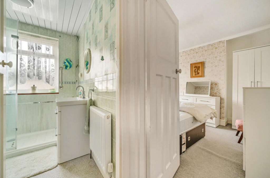 Lounge/Bedroom