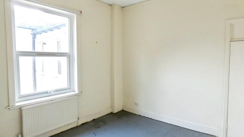 Flat 3, 40 Albany Street, Hull, East Yorkshire, HU3 1PL