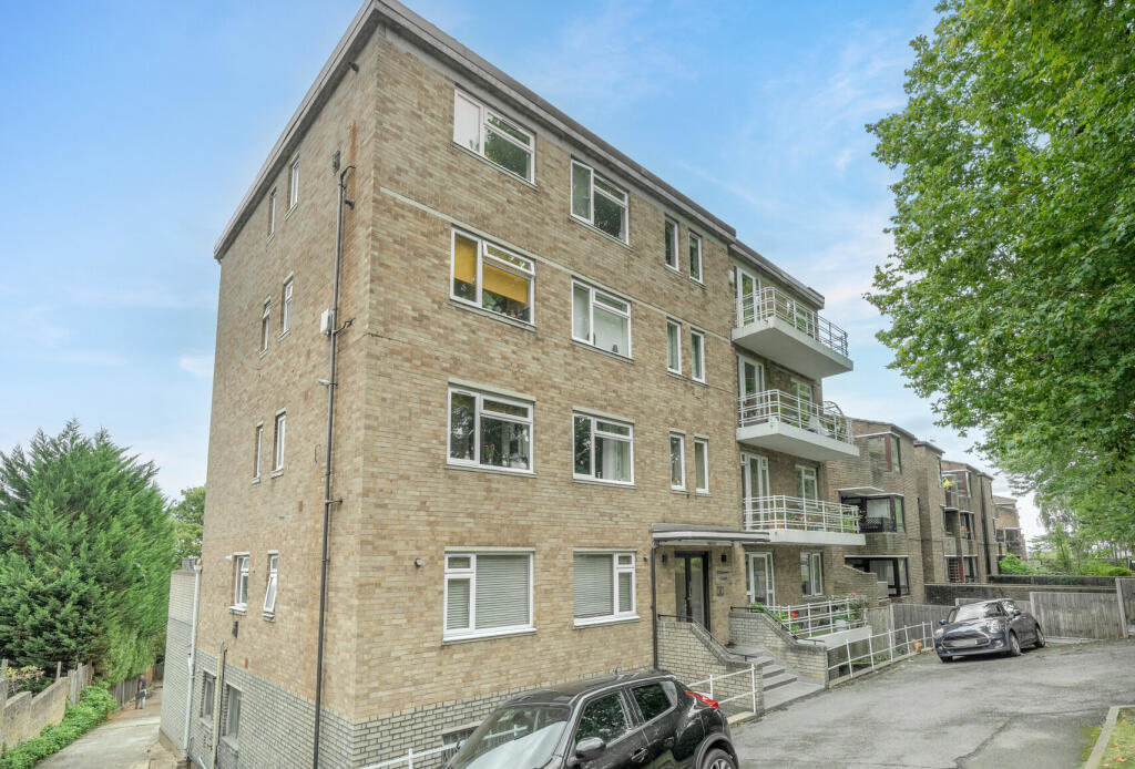 1347801-15-68b9a8...