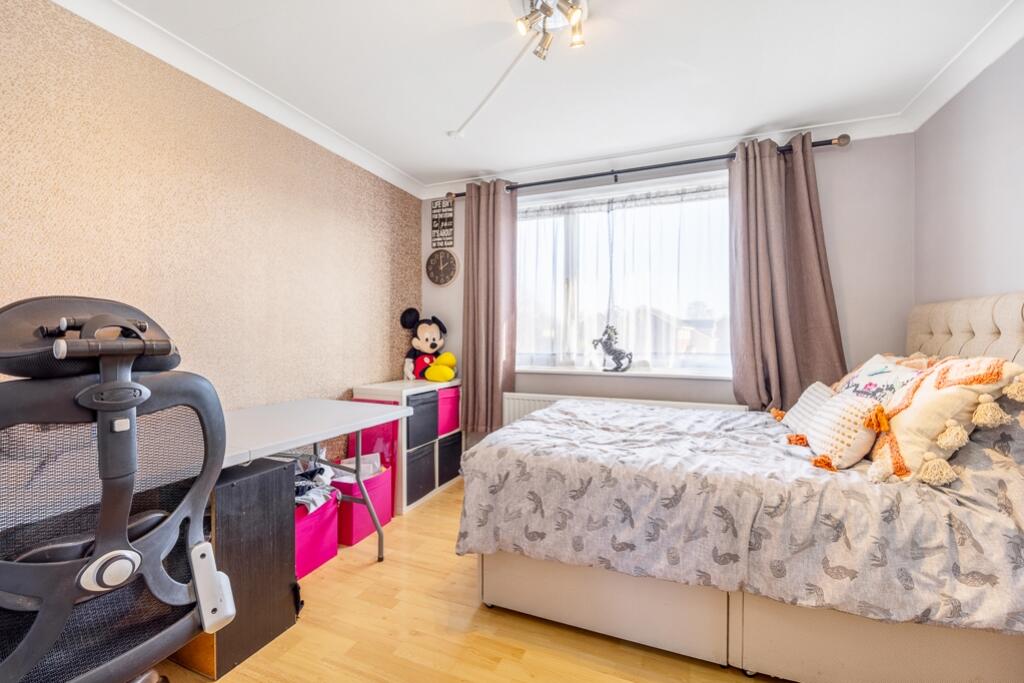 6 Lighton Avenue (Frampton)-27