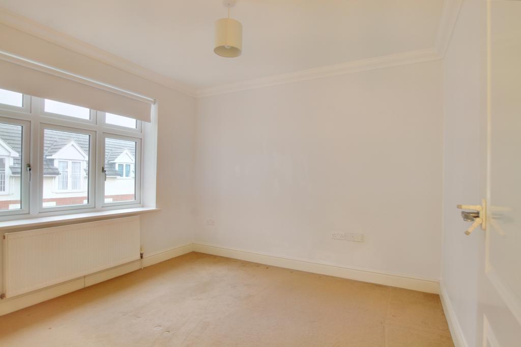 4.bedroom.jpg