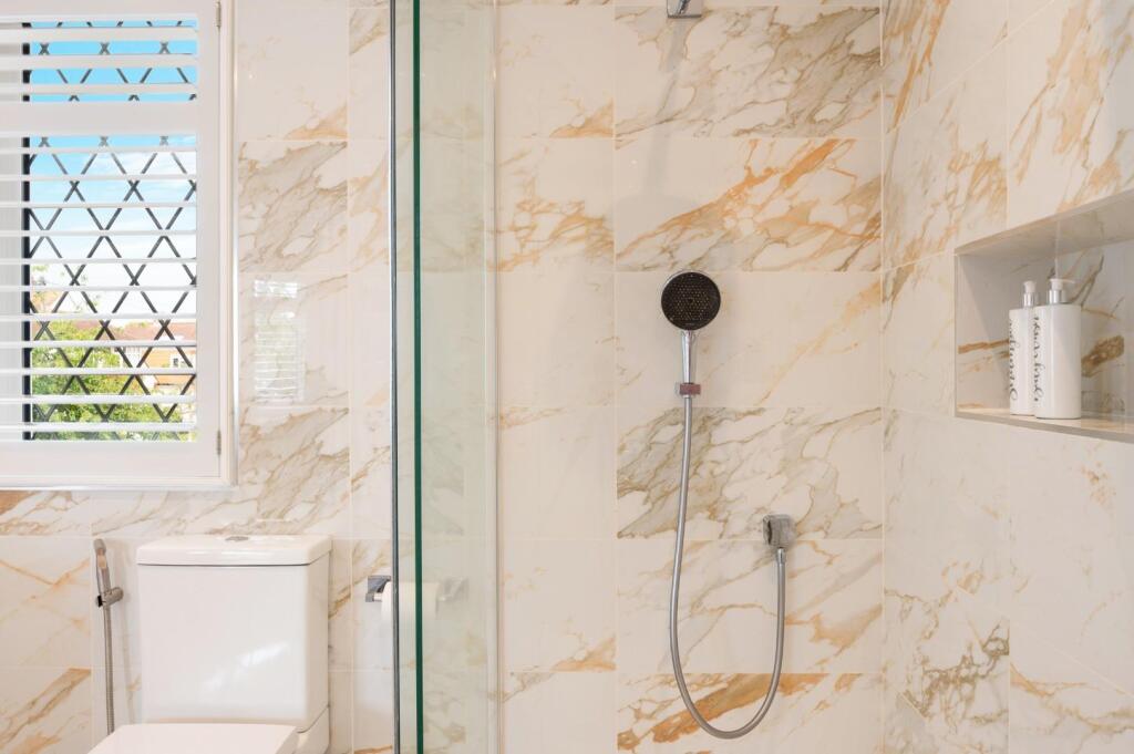 BRIARWOOD ROAD  (13).jpg