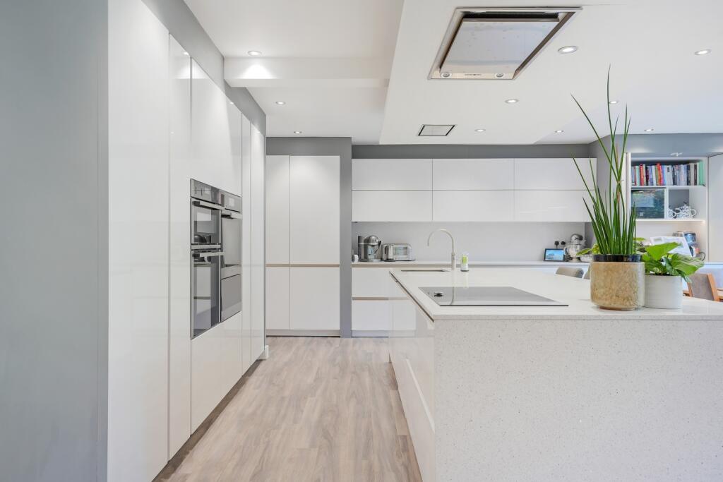 Kitchen-Family Room