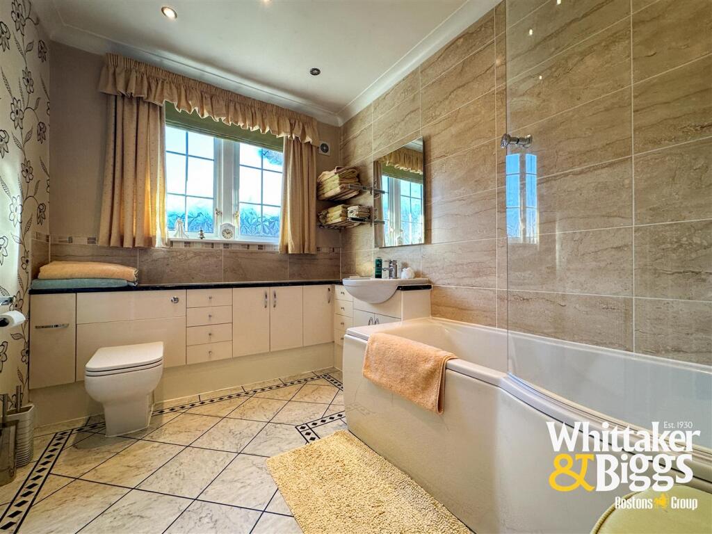 IMG_8273.JPG