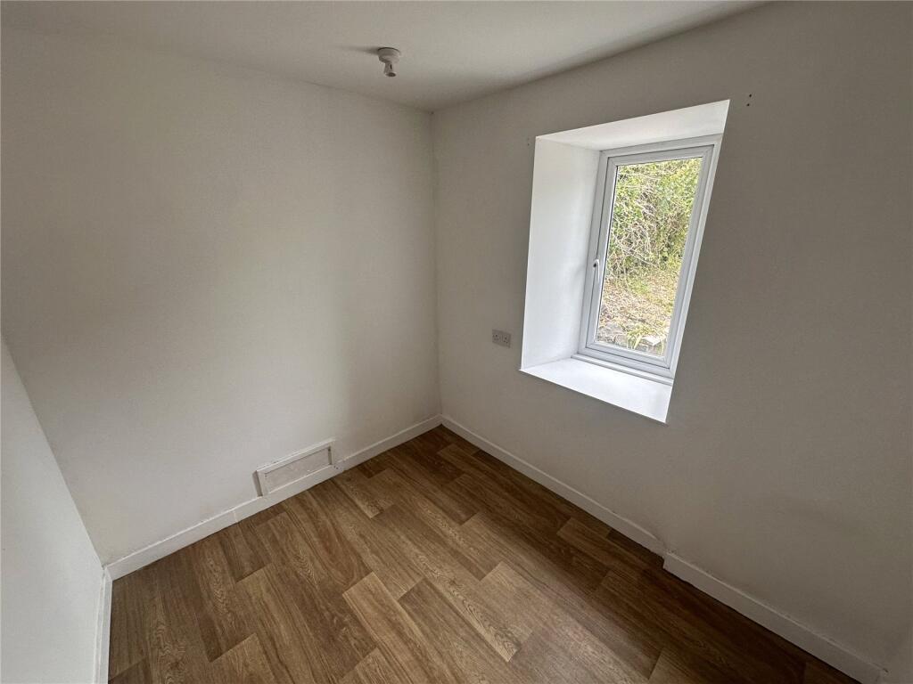 Office/Bed 3
