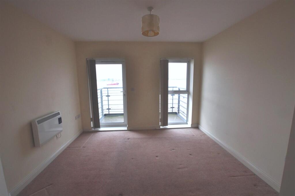 awdwuywcBk--toTqY...