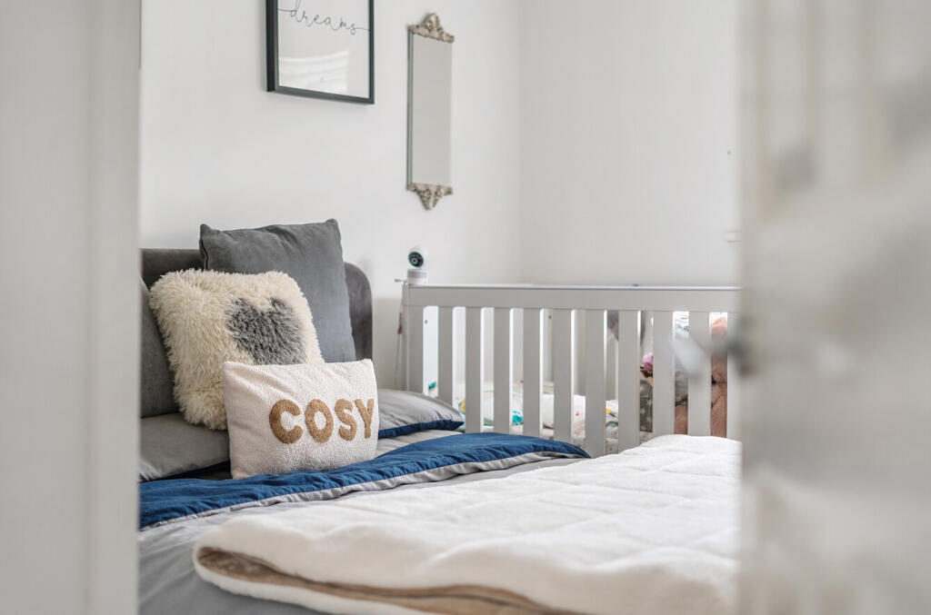 1383622-17-69246b...