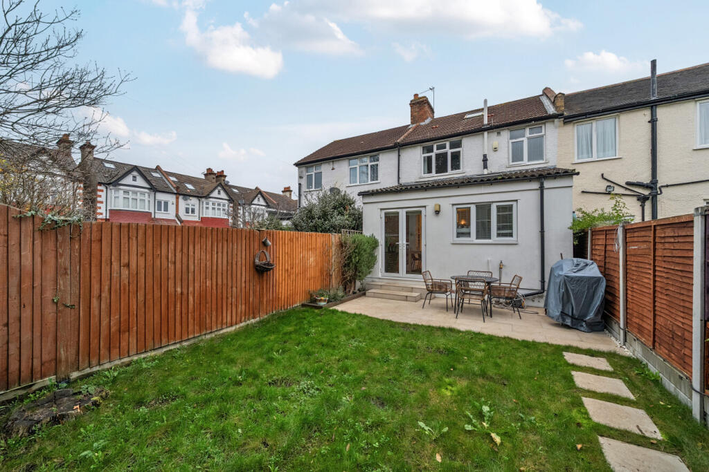 1394567-4-694a96e...