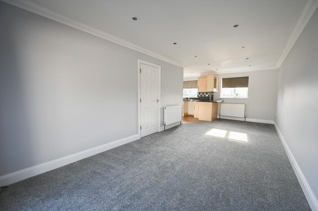 Lounge / Dining Room