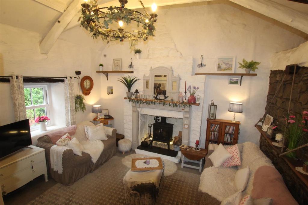 living room.JPG
