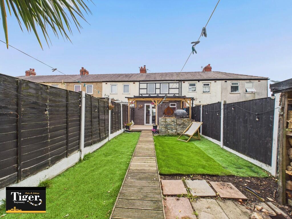 CAM02176G0-PR0664...