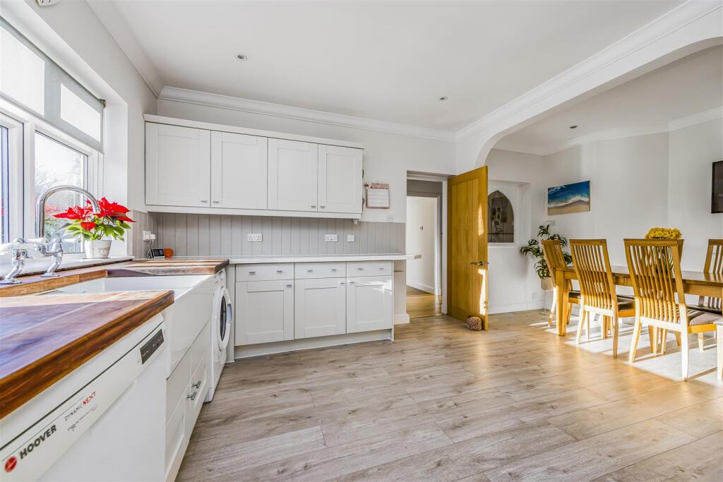 29 New Road, Lovedean-PorticoMarketing-SoldBy-29.J