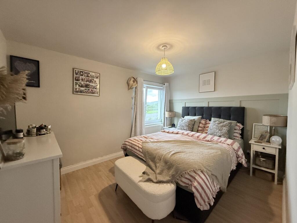 144 Hardthorn Road, Dumfries, DG2 9JT - Braidwoods