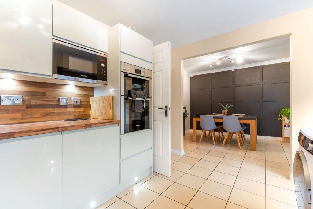 Kitchen Diner