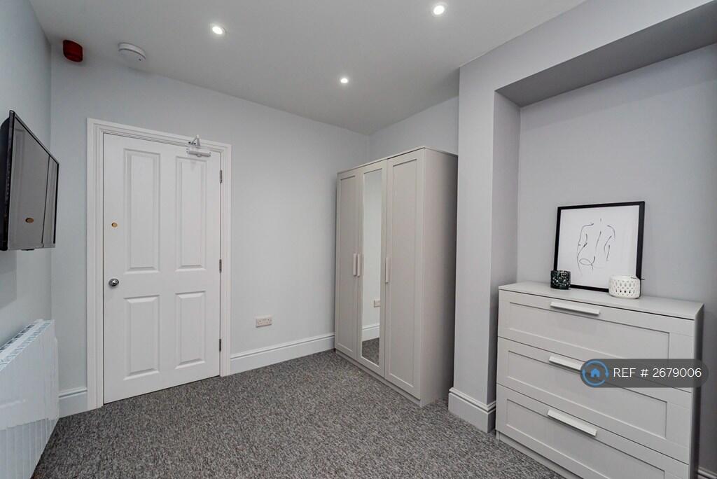Garden Studio Room