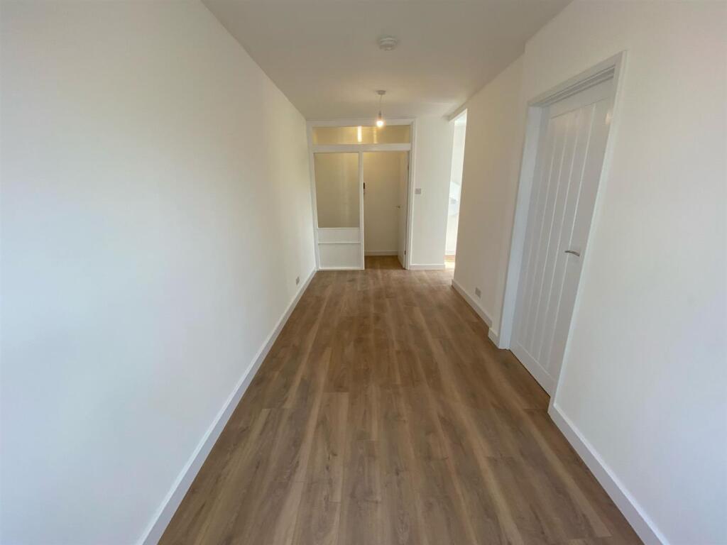 Living Area / Reception Room