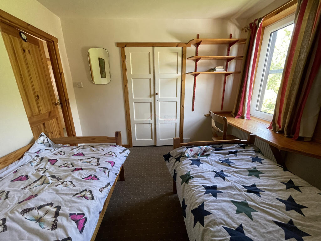 5 Bedroom 2b.JPG