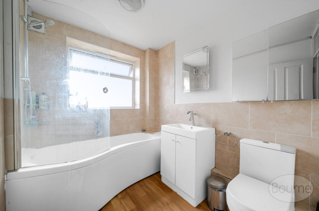 d56c3bee-7b37-4d7...