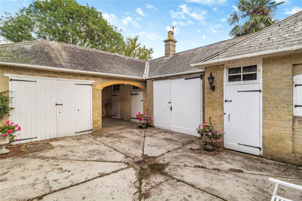 Garaging