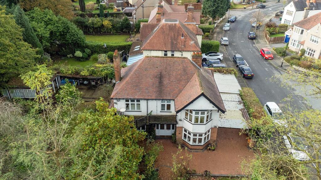36 Kenilworth Road-235-HDR.jpg