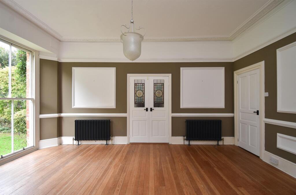 Reception rooms