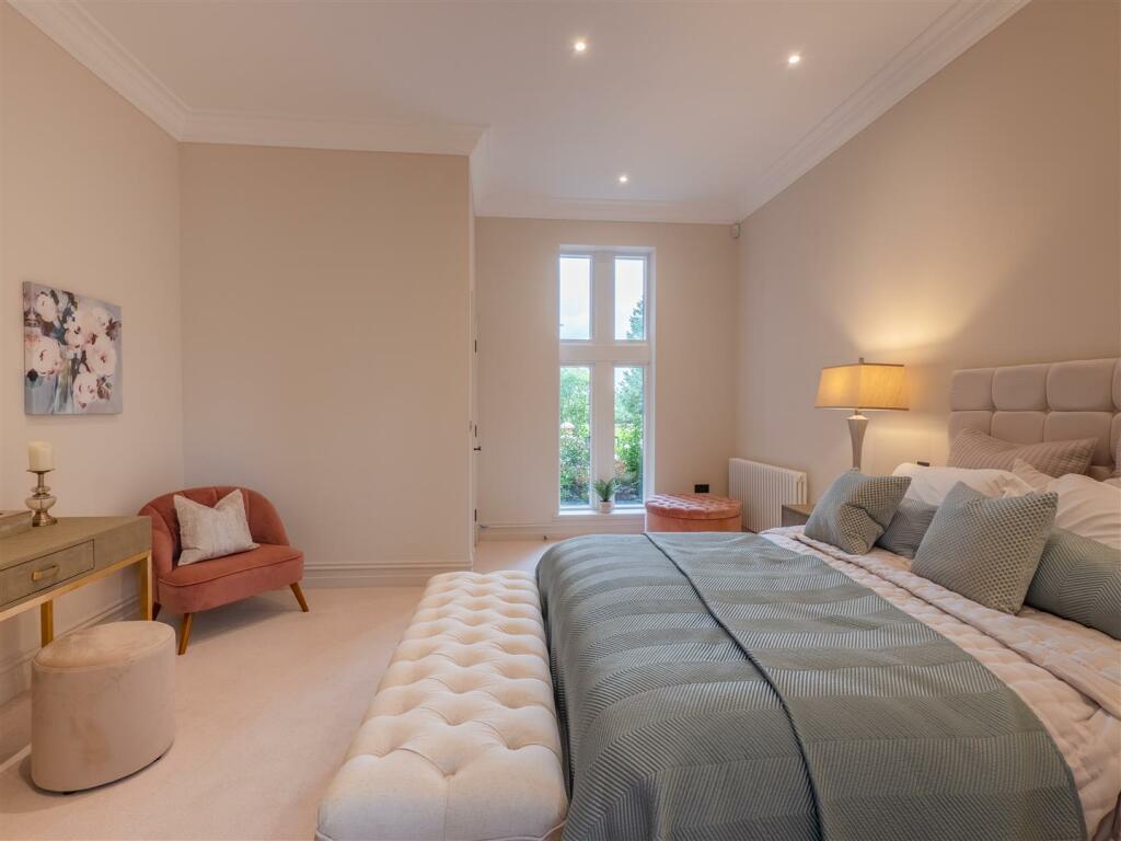 BEDROOM ONE 1.jpg