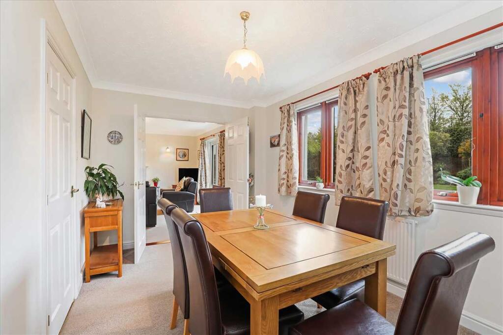 Dining Room (2)