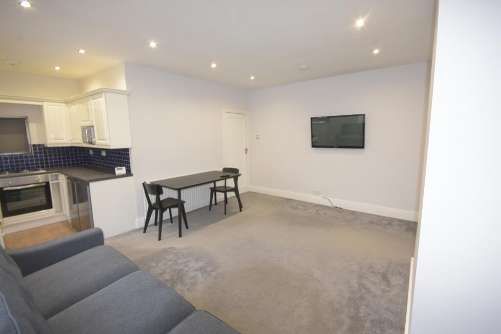 6 jesmond gardens14