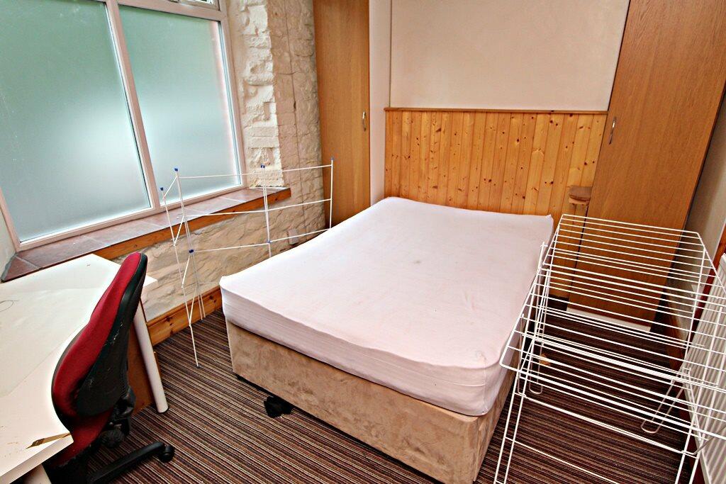 7_Bedroom 1 (2)