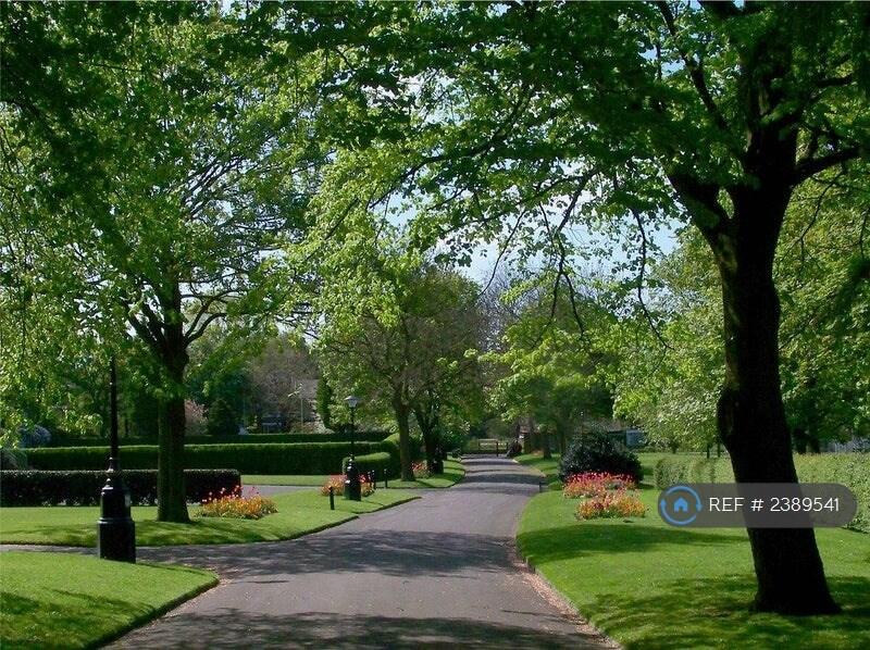 Right Next To Victoria Park