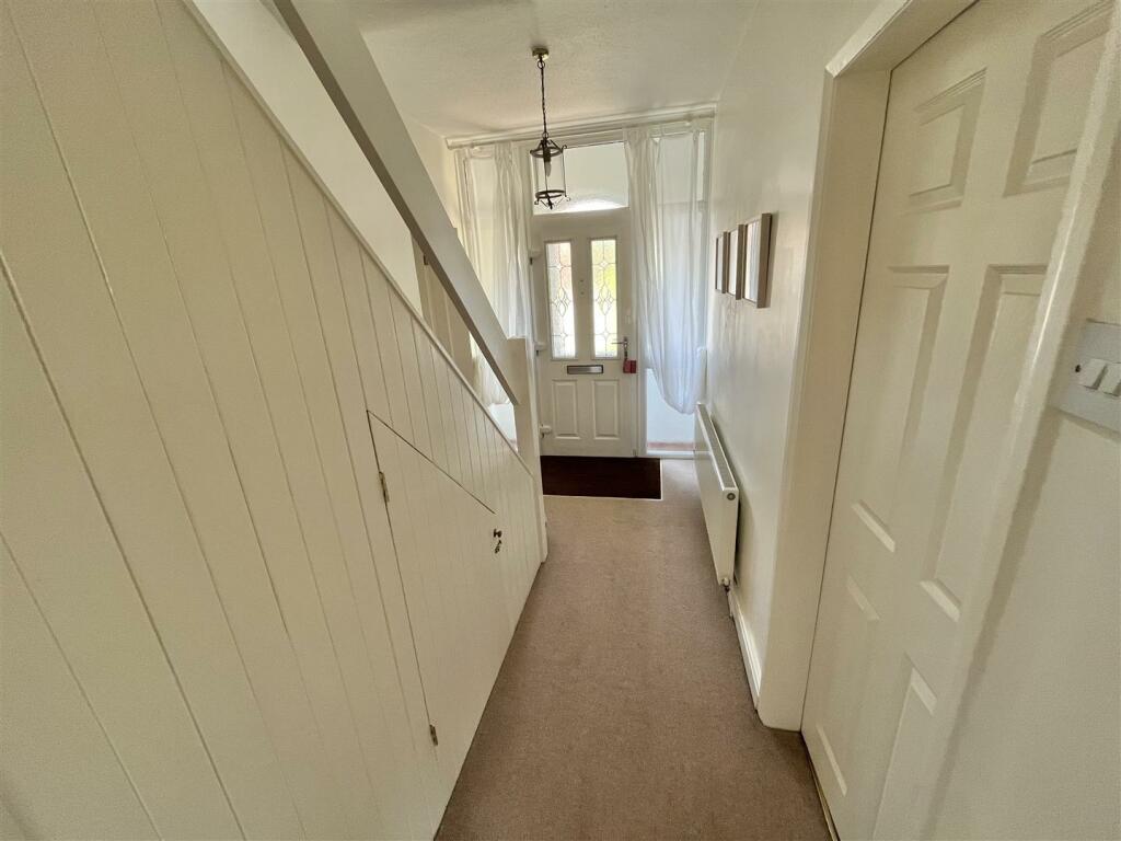 Entrance Hall.jpg