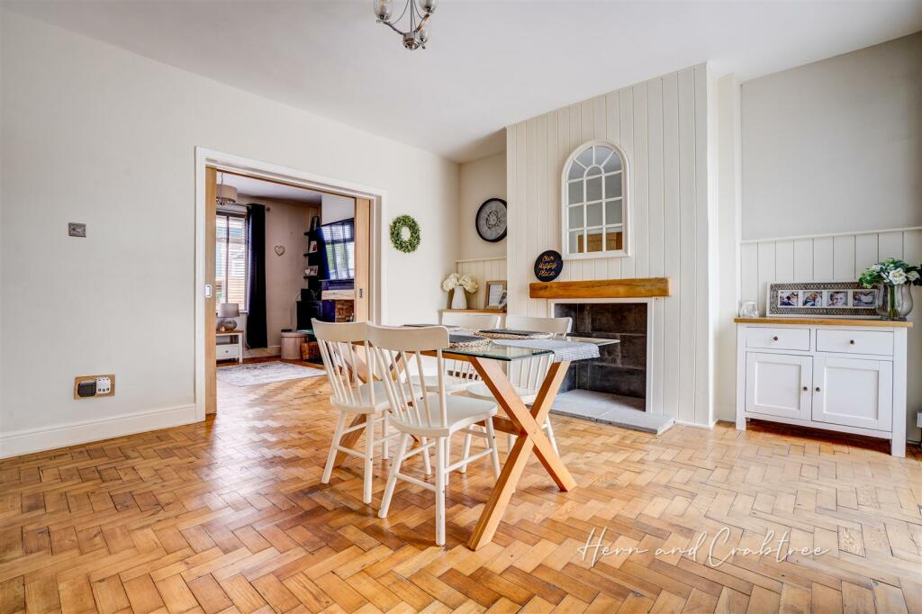 Pantbach Road, Heath, HernCrabtree (11).jpg