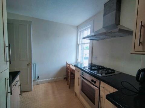 Kitchen 2