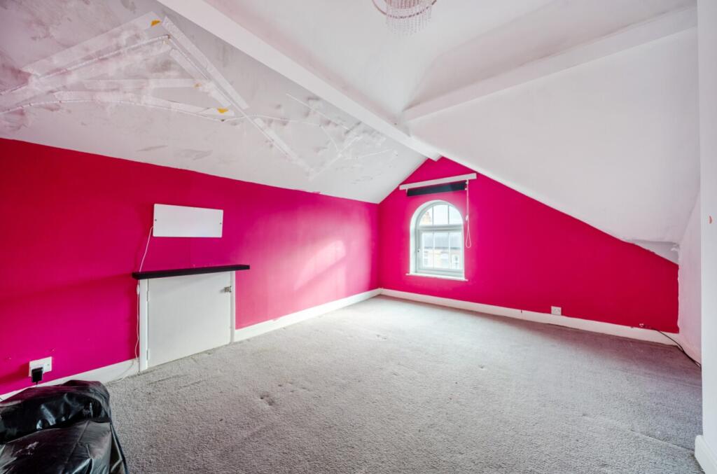 1376708-8-690b4e536c58c