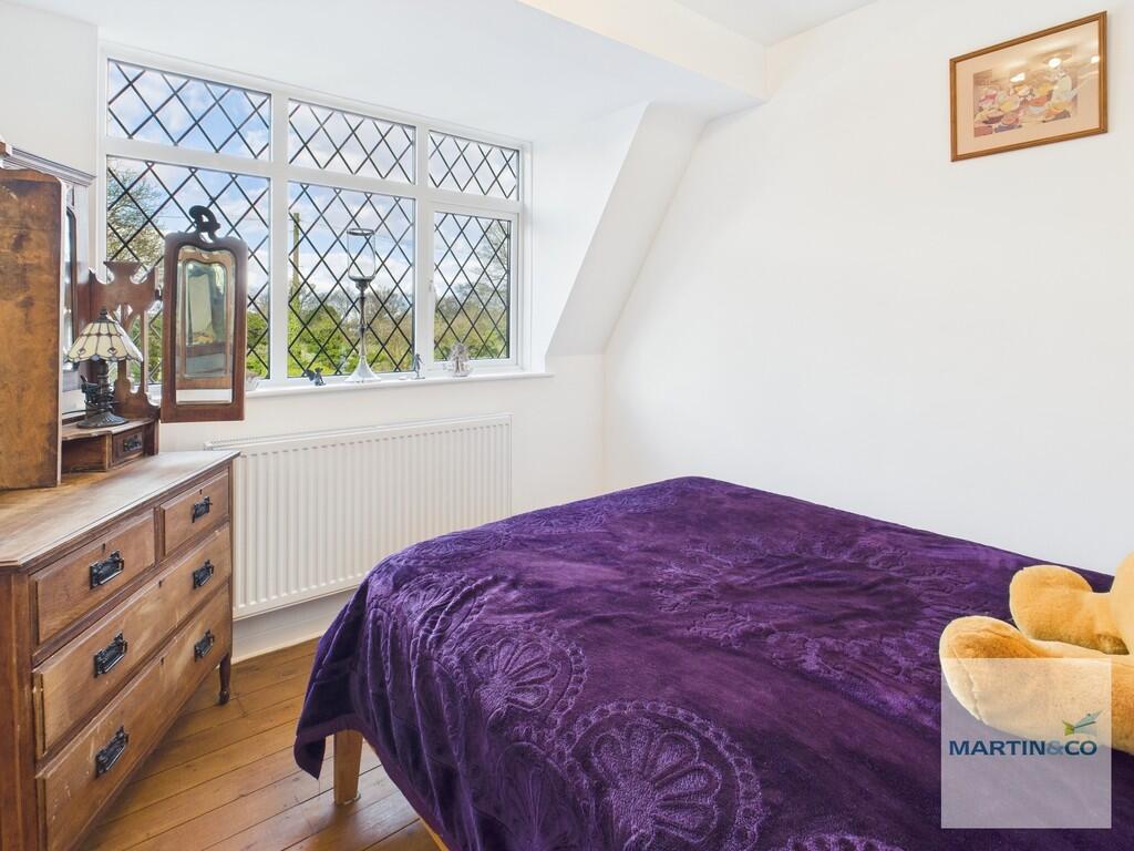 CAM03663G0-PR0127...