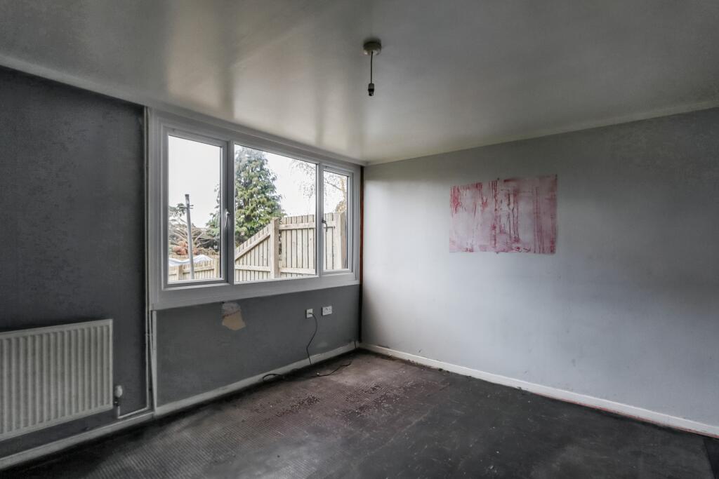 24 Park Spring Drive, Norfolk Park, Sheffield, South Yorkshire, S2 3RN