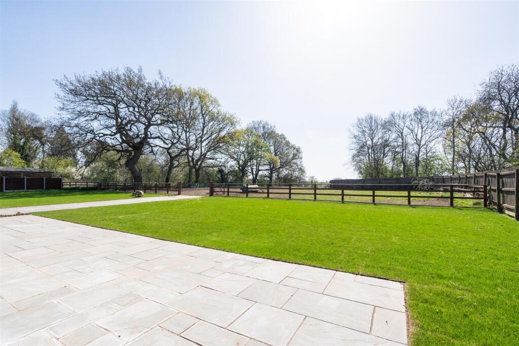 Chatsworth House_33.jpg