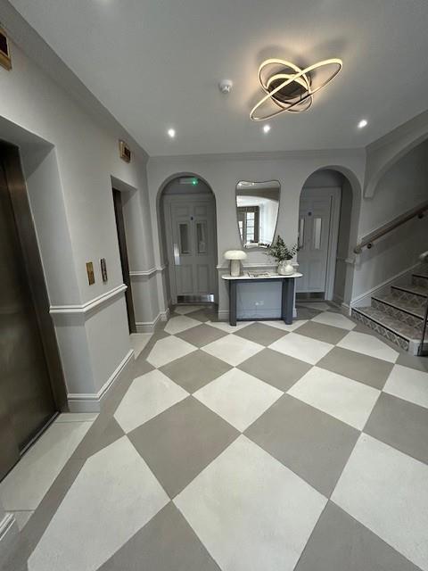 Hallway Elsworthy.jpg