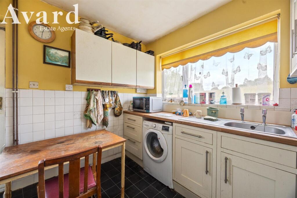 Ditchling Crescent, 51-011.jpg