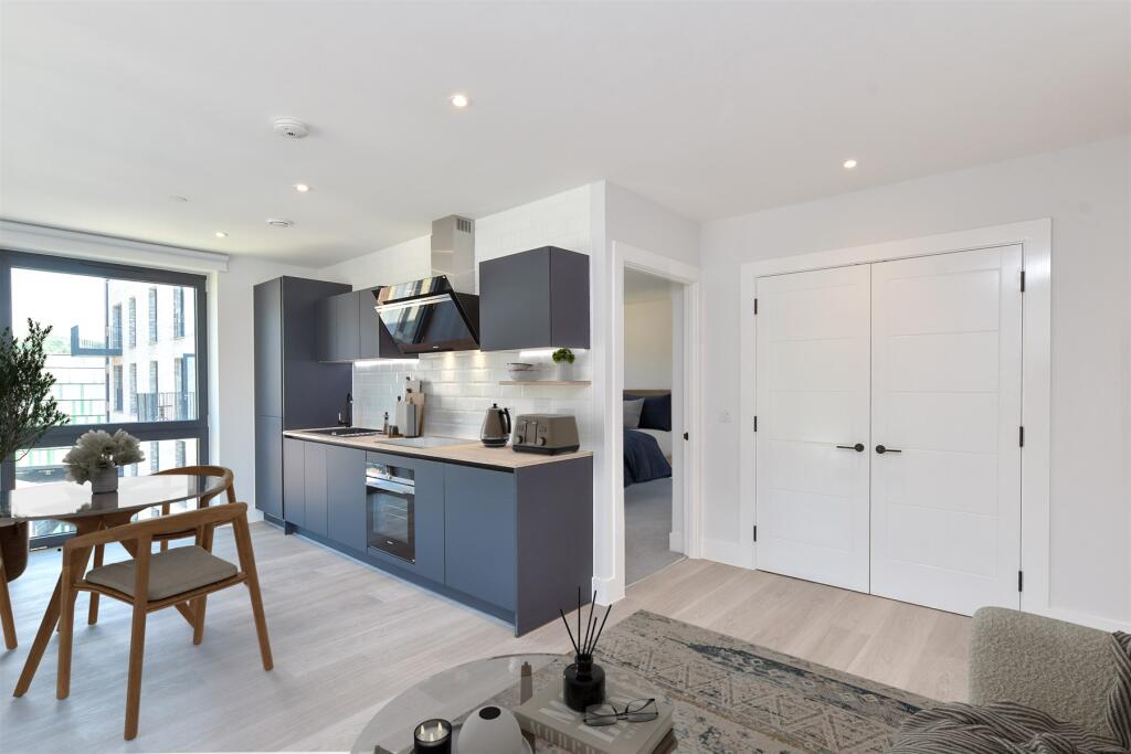 Lounge, Kitchen, Diner