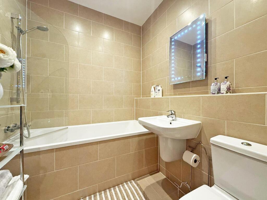 thumbnail_image4 (2).jpg