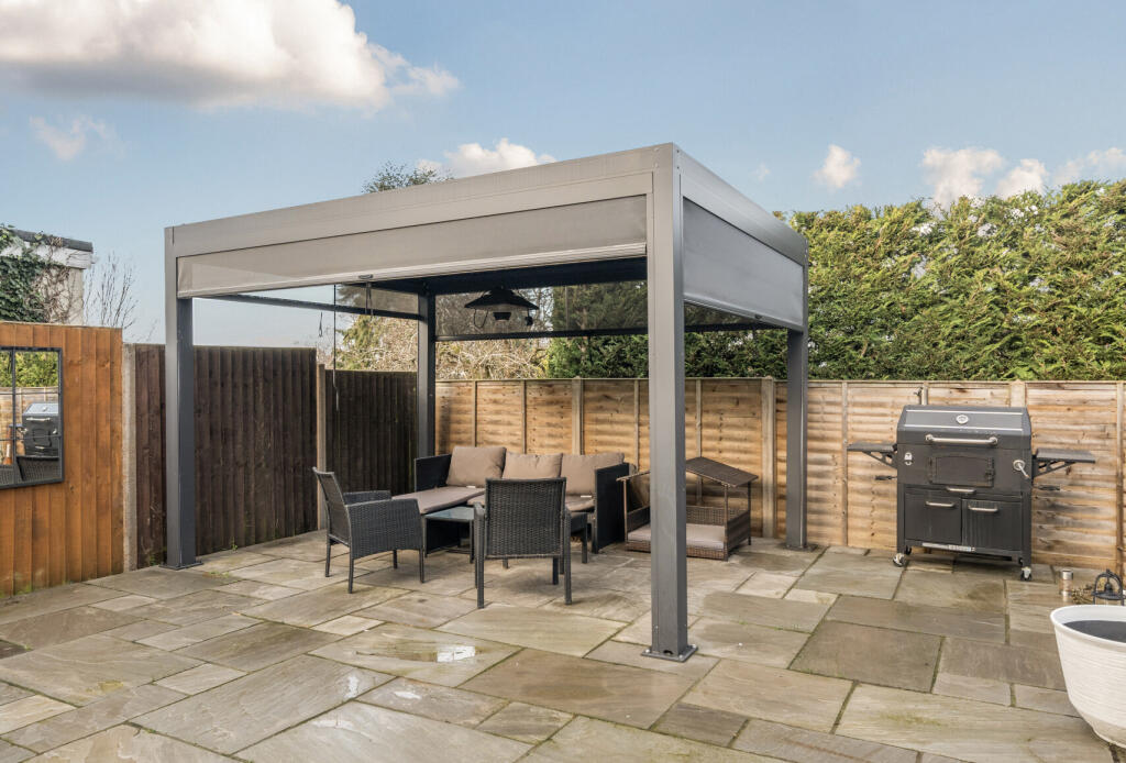 1396101-18-695e4d...