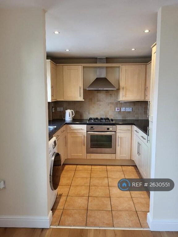 Kitchen With Washing Machine