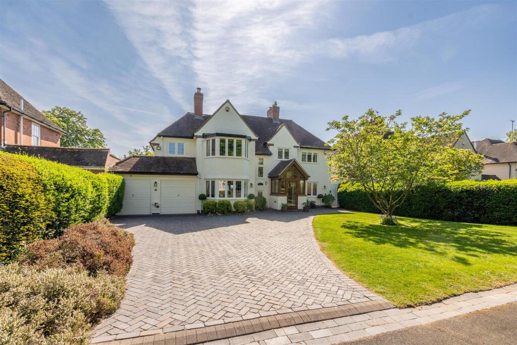 14 Brueton Avenue_14.jpg