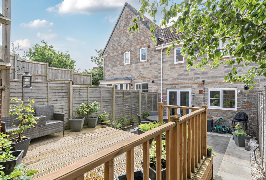 1302525-3-6839bcf...